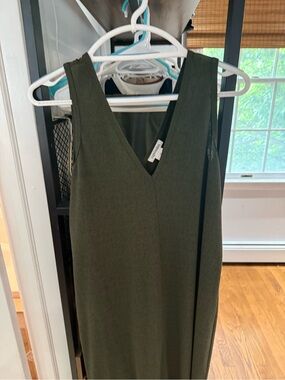 Ingrid & Isabel Olive Green V-Neck Maxi Dress